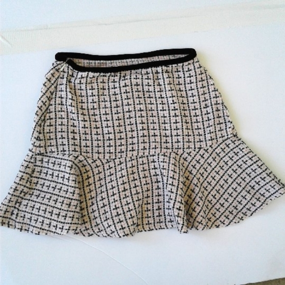 Lot of 2 Girl's Skirts Pink & Blue Check Pleated 6 - Picture 4 of 8